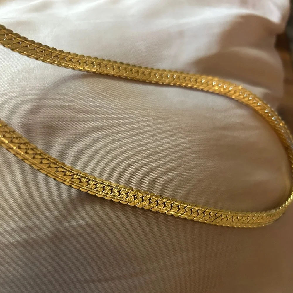 Vintage Herringbone 10k Gold-Plated Chain Necklace SZ 19” Unisex Style - Picture 11 of 12